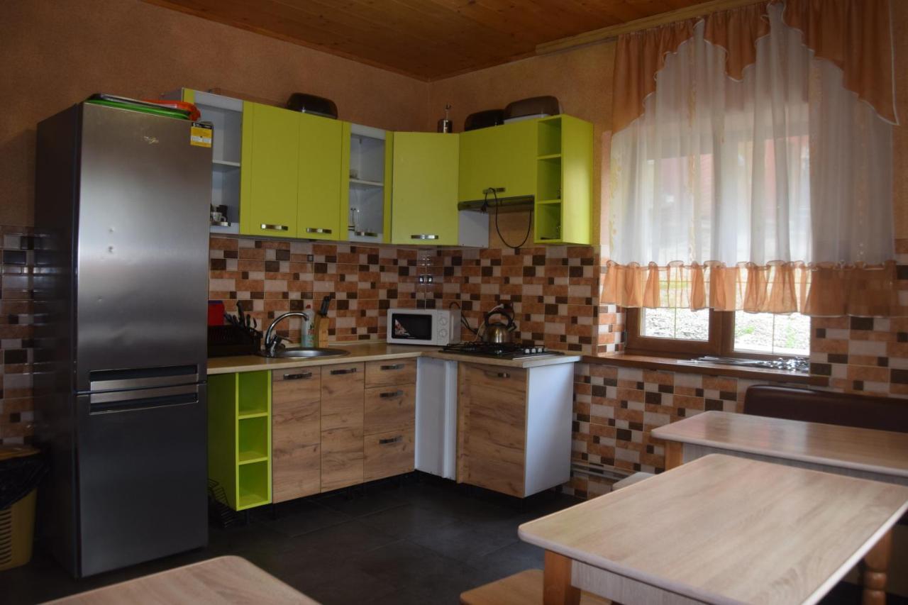 Аура Карпат Villa Slavske Eksteriør billede