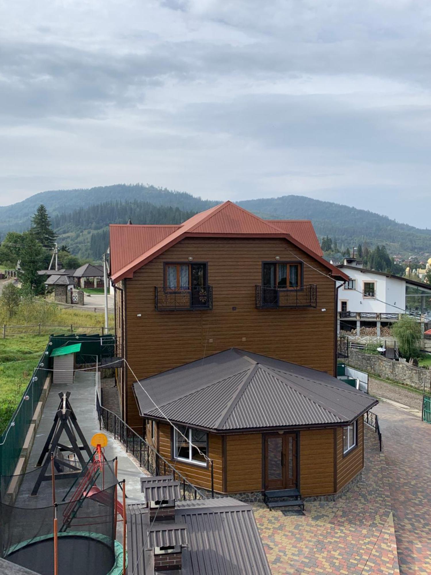 Аура Карпат Villa Slavske Eksteriør billede